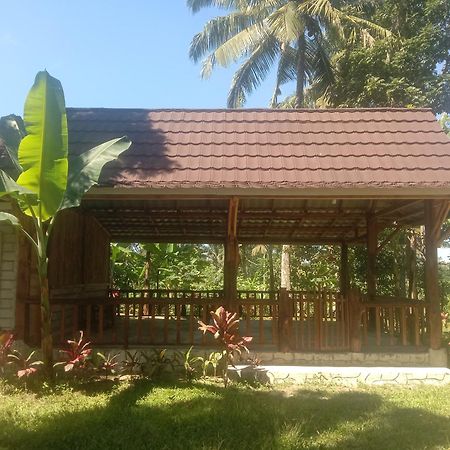 Banana Bungalows Tetebatu Eksteriør bilde