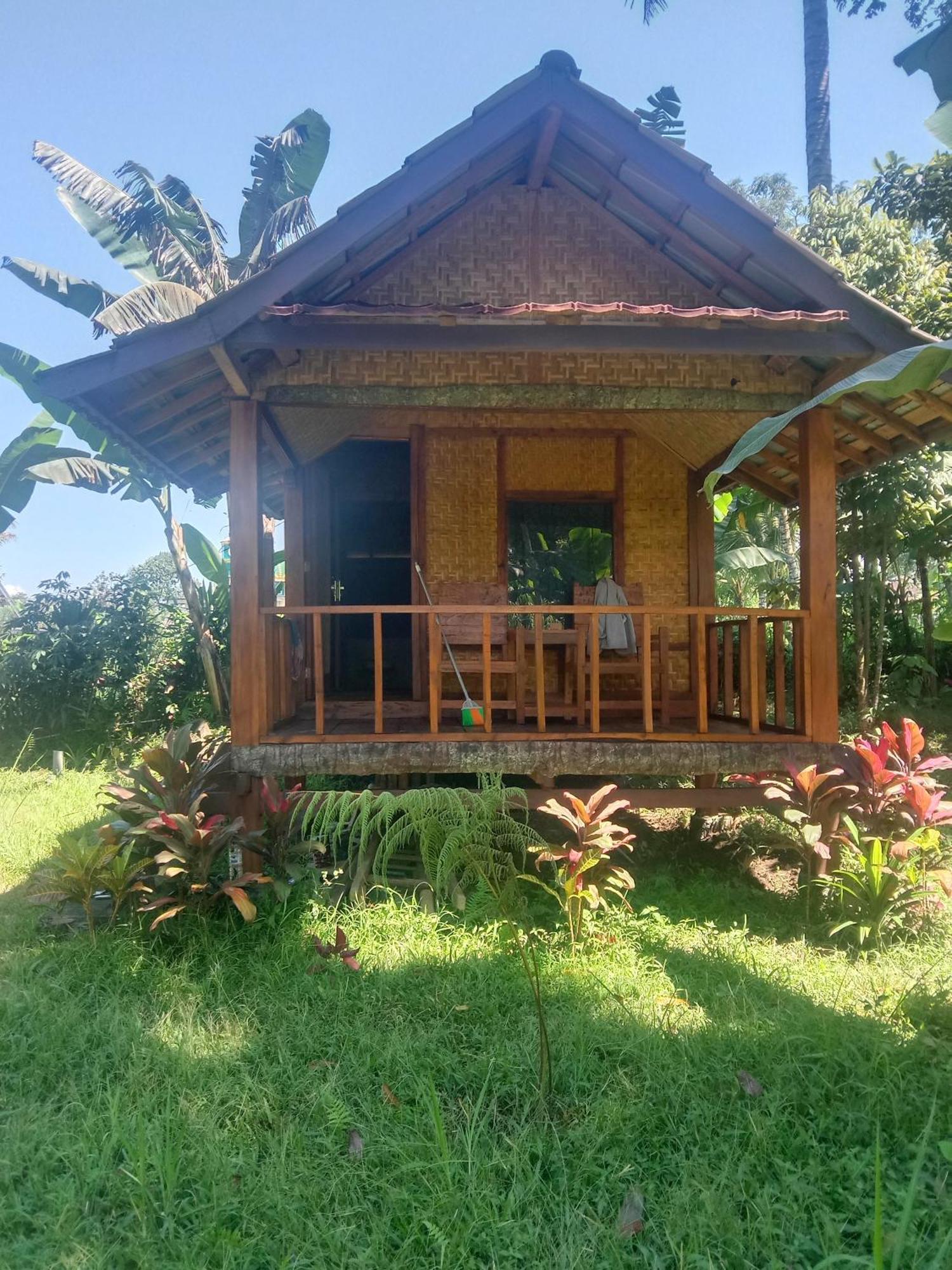 Banana Bungalows Tetebatu Eksteriør bilde