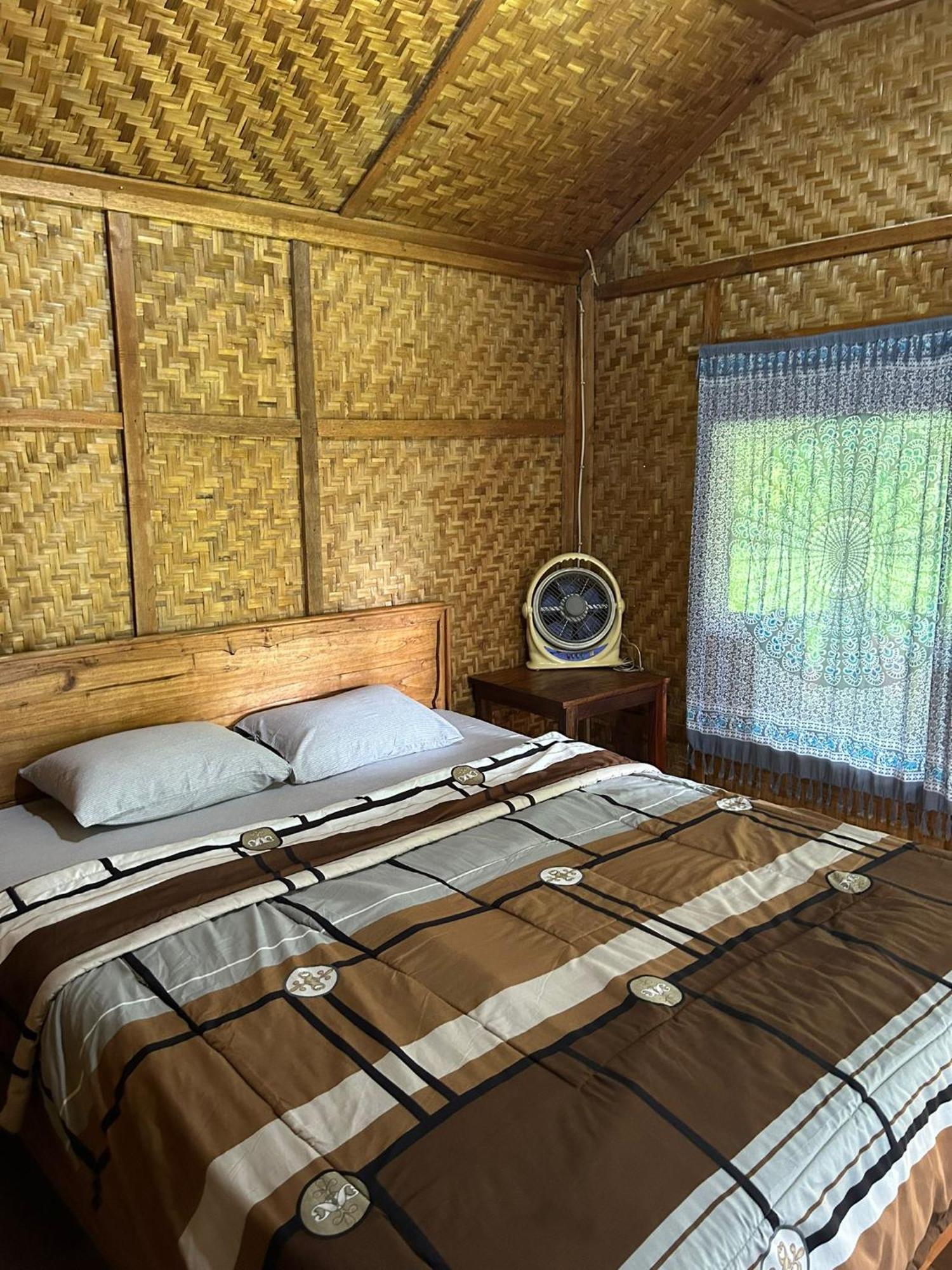 Banana Bungalows Tetebatu Rom bilde